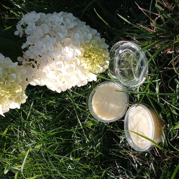 Doggie paw balm - Picture 2 of 2